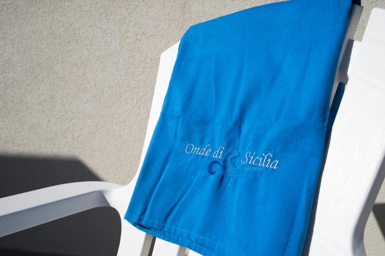 Onde Di Sicilia Suite Sea View Avola Bagian luar foto